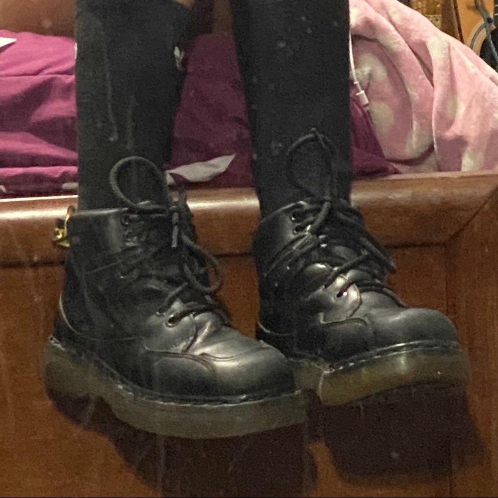 dr. martens made in england chunky boot UK 4